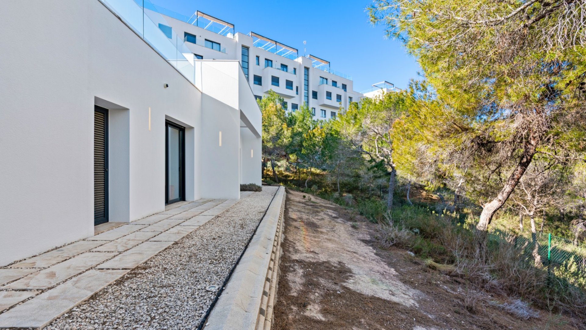 Reventa - Chalets -
Las Colinas Golf Resort - Las Colinas golf