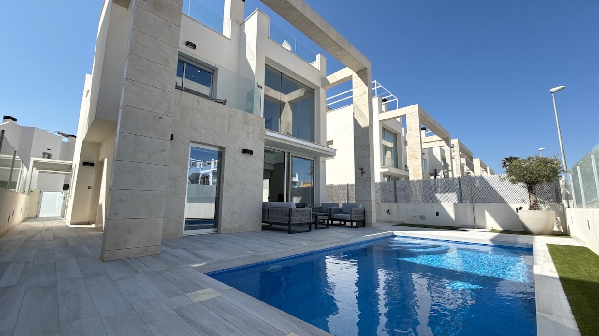 Reventa - Chalets -
Lomas de Cabo Roig - Lomas De Cabo Roig