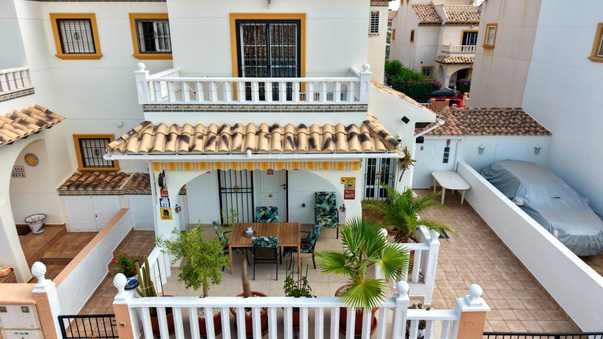 Reventa - Chalets -
Lomas de Cabo Roig - Orihuela Costa
