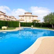 Reventa - Chalets -
Lomas de Cabo Roig - Orihuela Costa