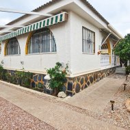 Reventa - Chalets -
Los Alcazares