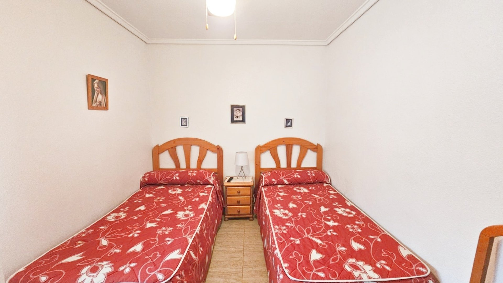 Reventa - Chalets -
Los Alcazares