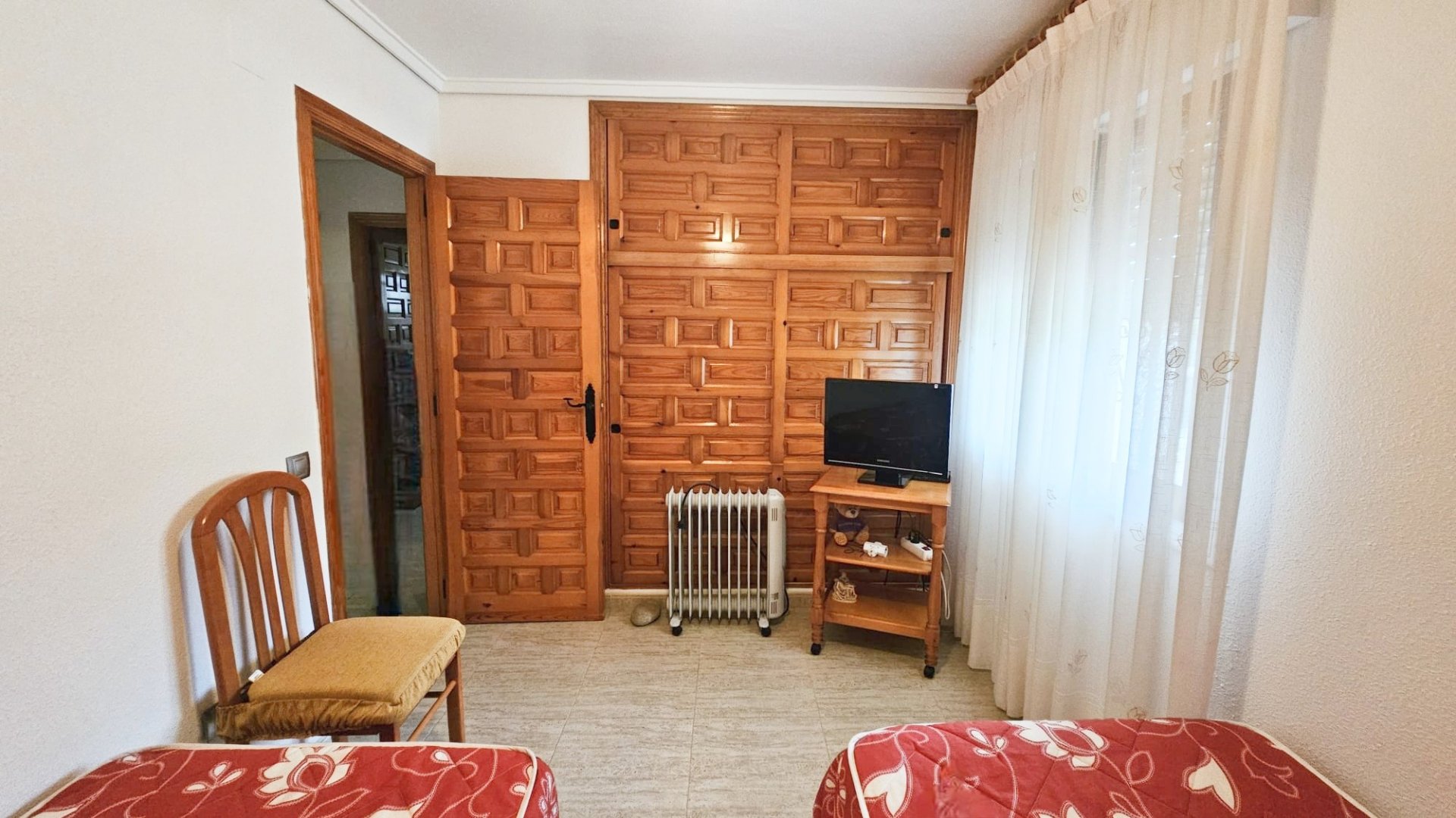 Reventa - Chalets -
Los Alcazares