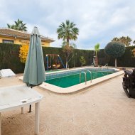 Reventa - Chalets -
Los Alcazares