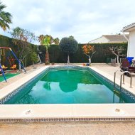 Reventa - Chalets -
Los Alcazares