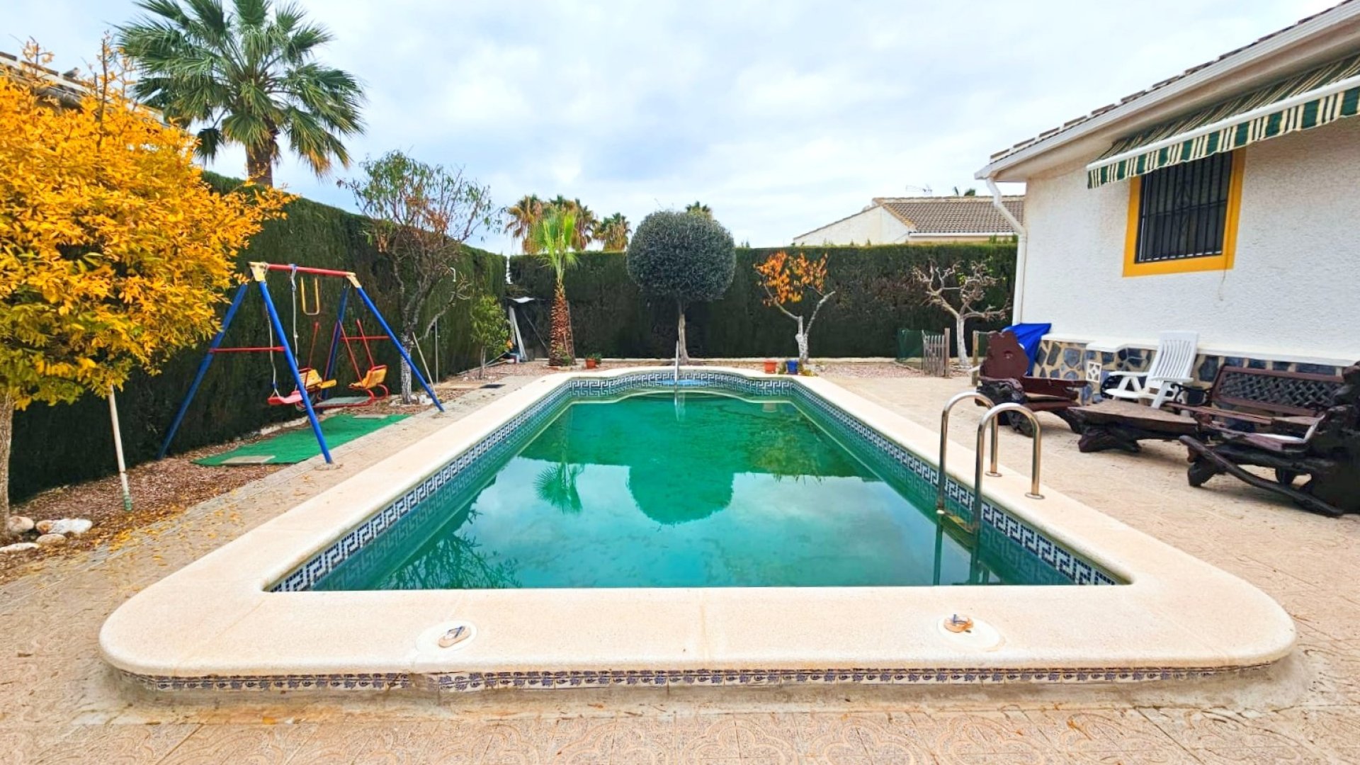 Reventa - Chalets -
Los Alcazares