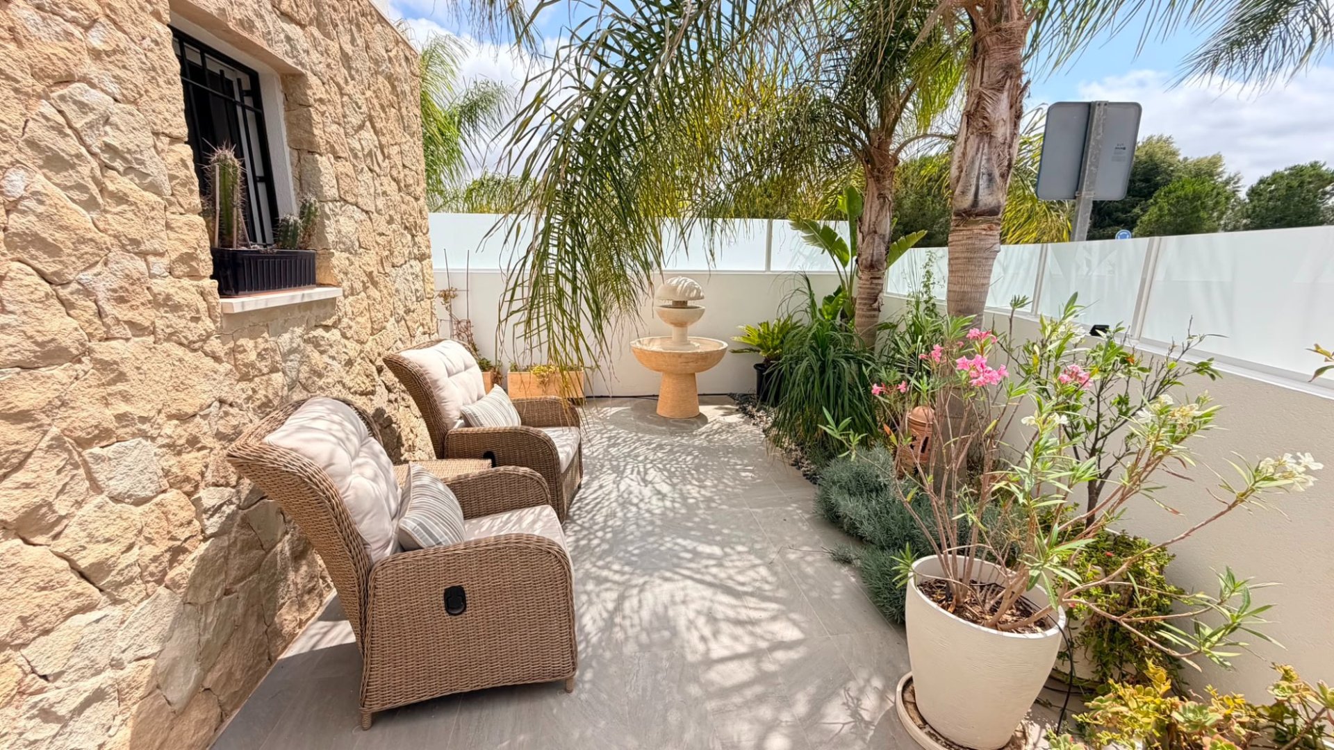 Reventa - Chalets -
Los Montesinos - La Herrada