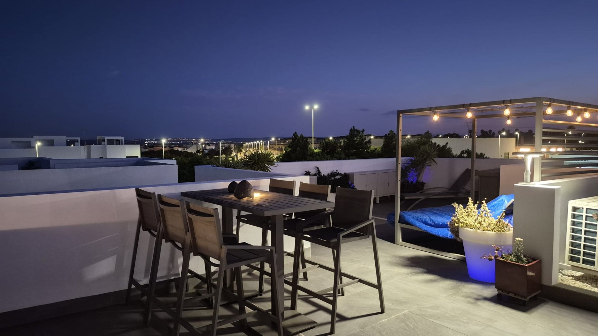 Reventa - Chalets -
Los Montesinos - La Herrada