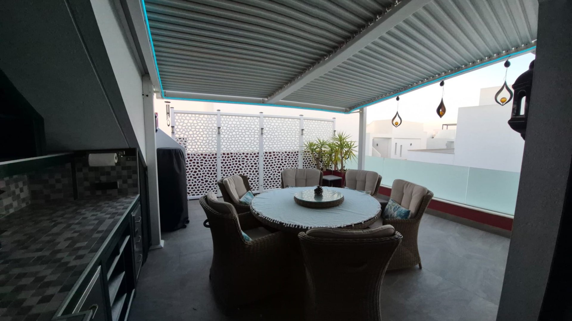 Reventa - Chalets -
Los Montesinos - La Herrada