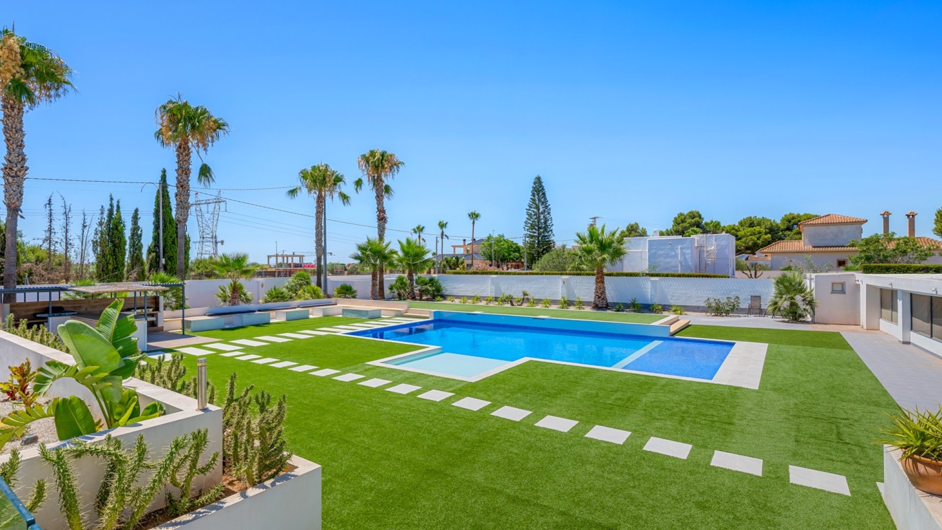 Reventa - Chalets -
Los Montesinos - La Herrada