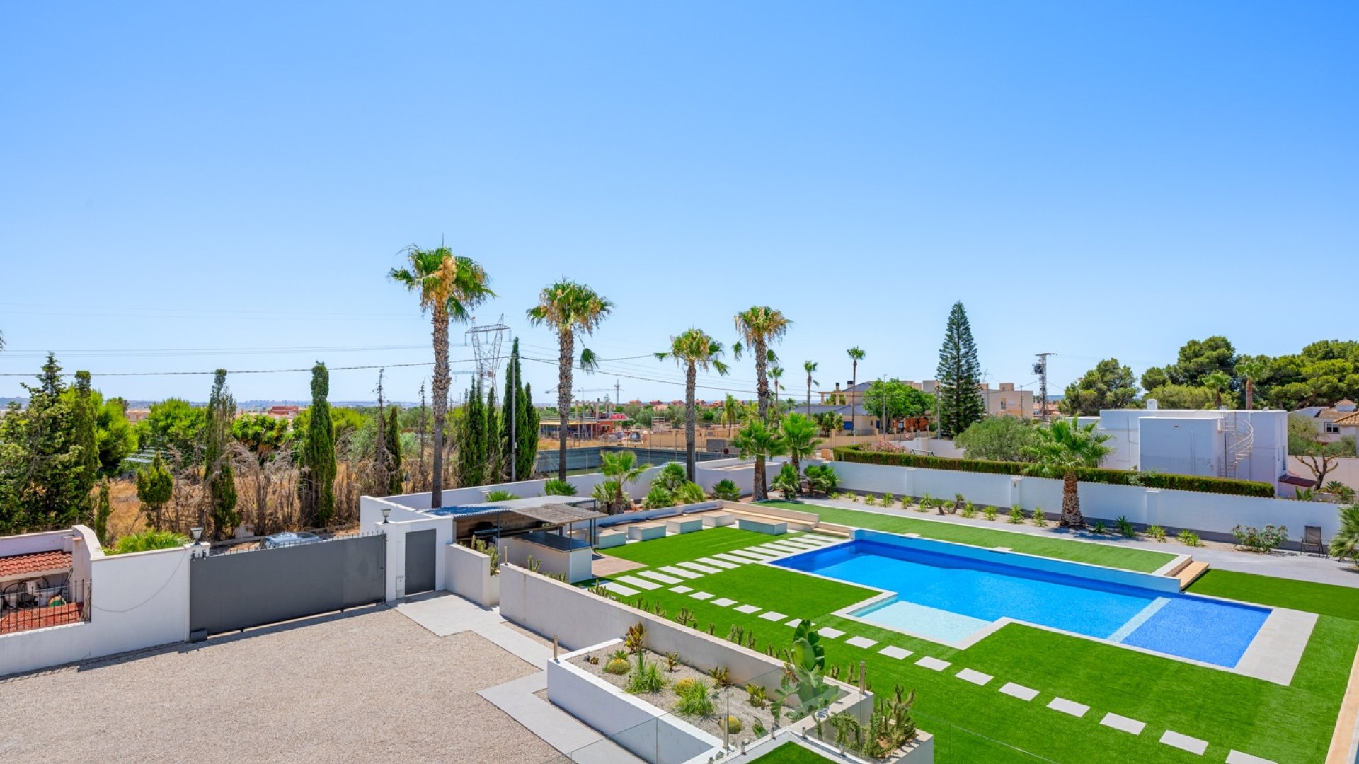 Reventa - Chalets -
Los Montesinos - La Herrada