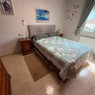 Reventa - Chalets -
Los Montesinos - La Herrada
