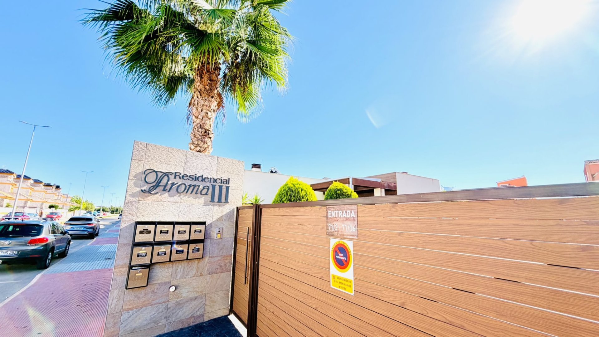 Reventa - Chalets -
Los Montesinos - La Herrada