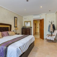 Reventa - Chalets -
Los Montesinos - La Herrada