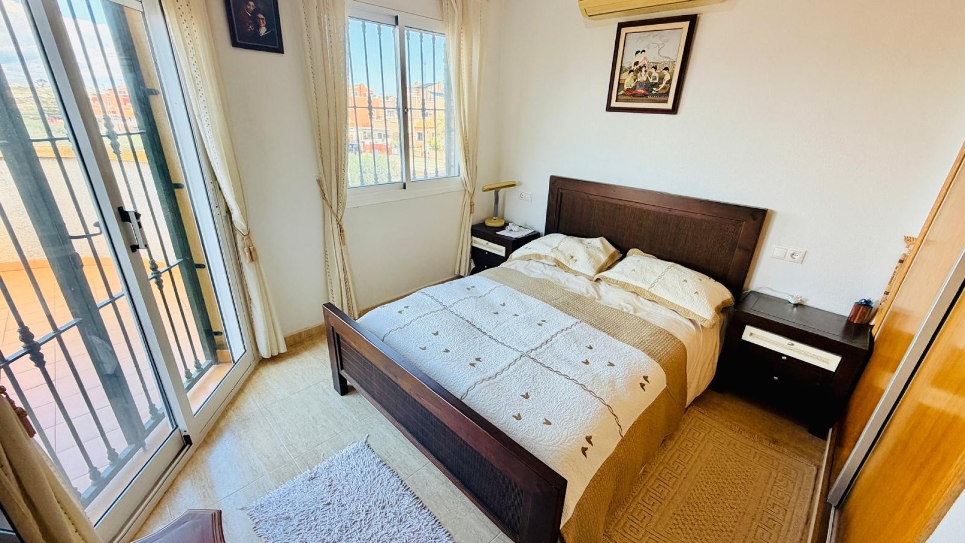 Reventa - Chalets -
Los Montesinos - La Herrada