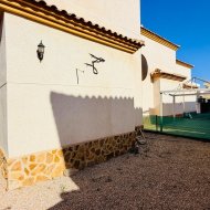 Reventa - Chalets -
Los Montesinos - La Herrada