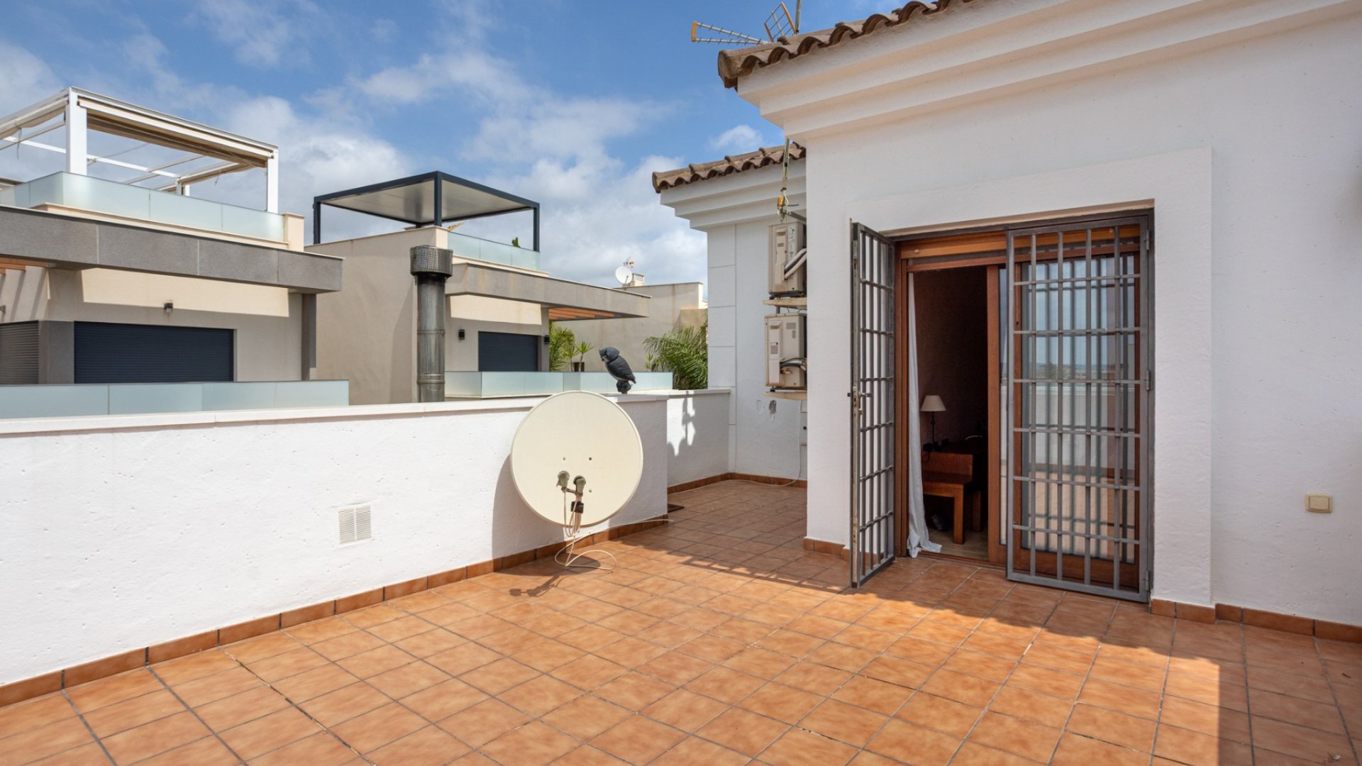 Reventa - Chalets -
Los Montesinos - La Herrada