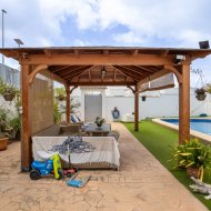 Reventa - Chalets -
Los Montesinos - La Herrada