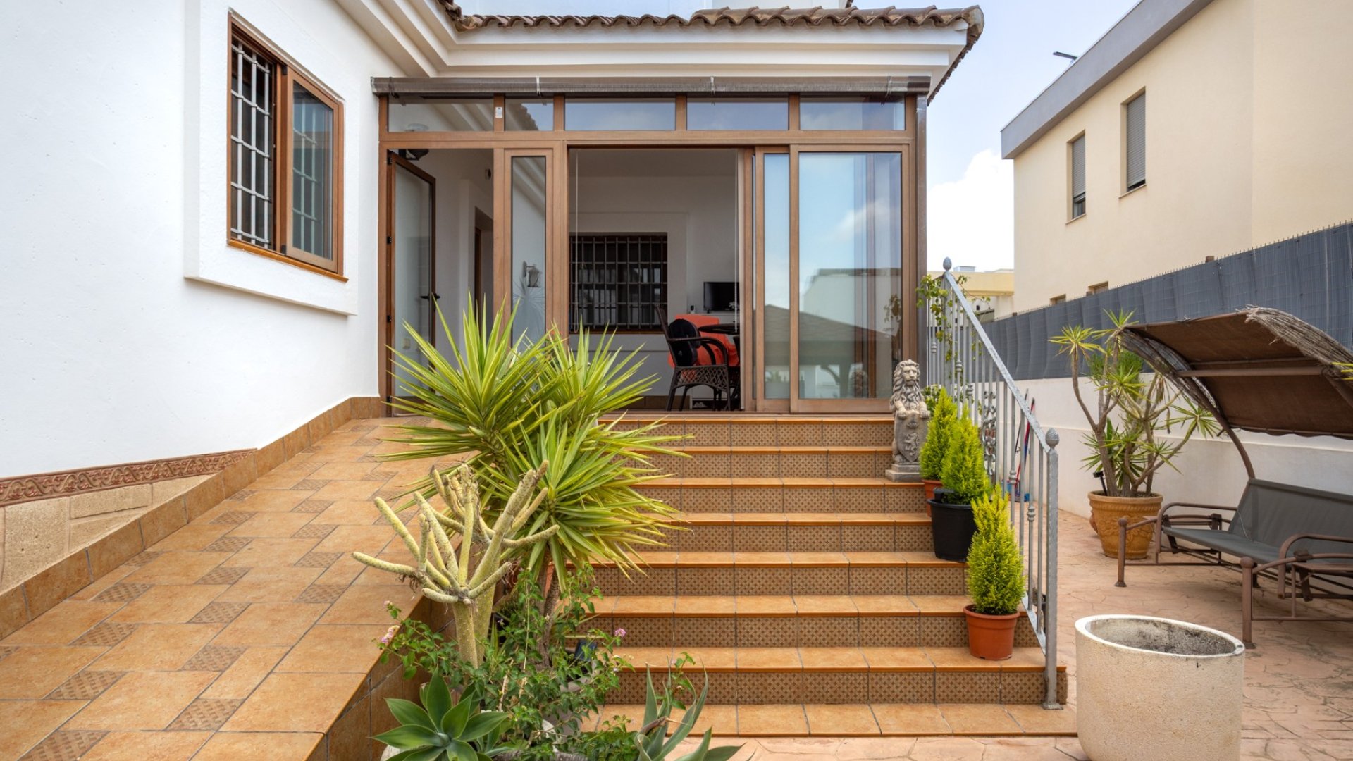 Reventa - Chalets -
Los Montesinos - La Herrada
