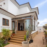 Reventa - Chalets -
Los Montesinos - La Herrada