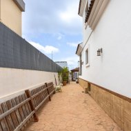 Reventa - Chalets -
Los Montesinos - La Herrada