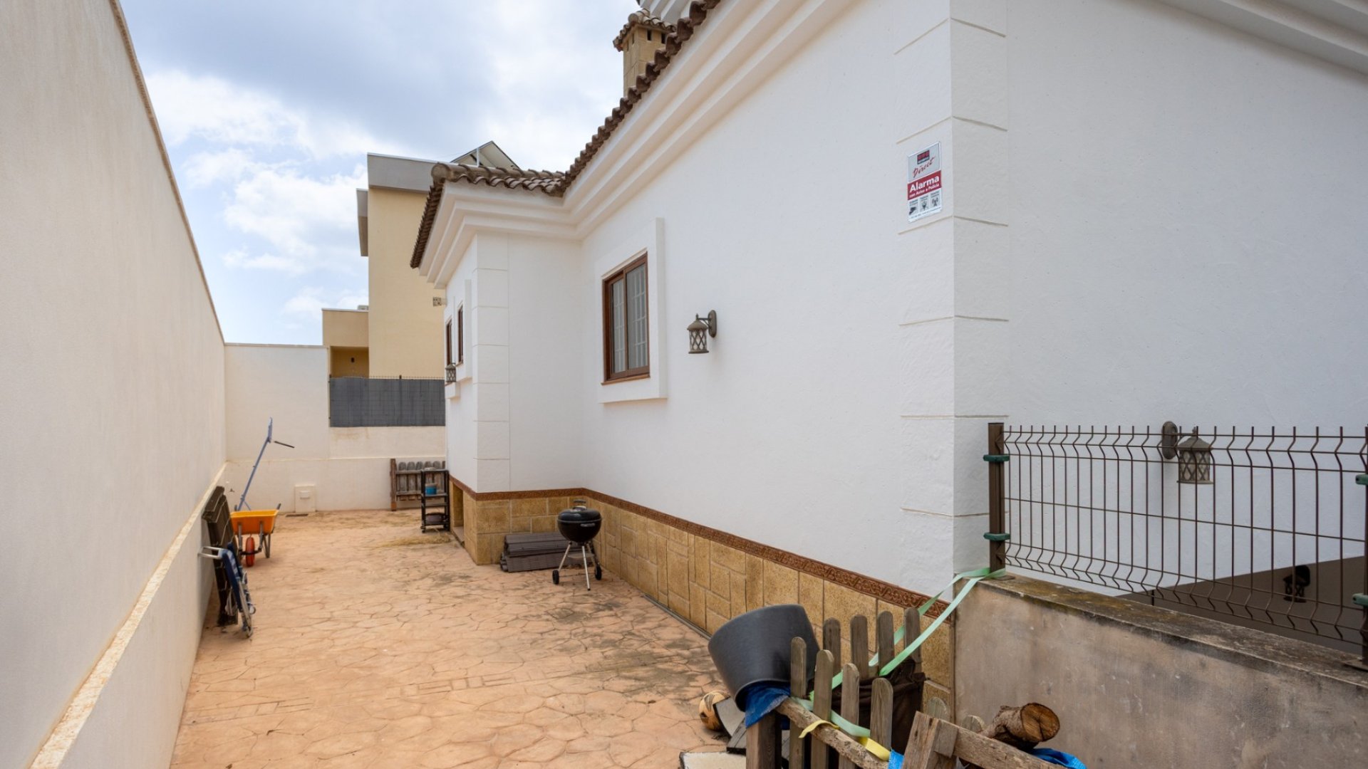 Reventa - Chalets -
Los Montesinos - La Herrada