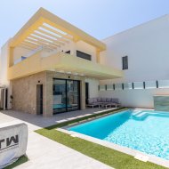 Reventa - Chalets -
Los Montesinos - La Herrada