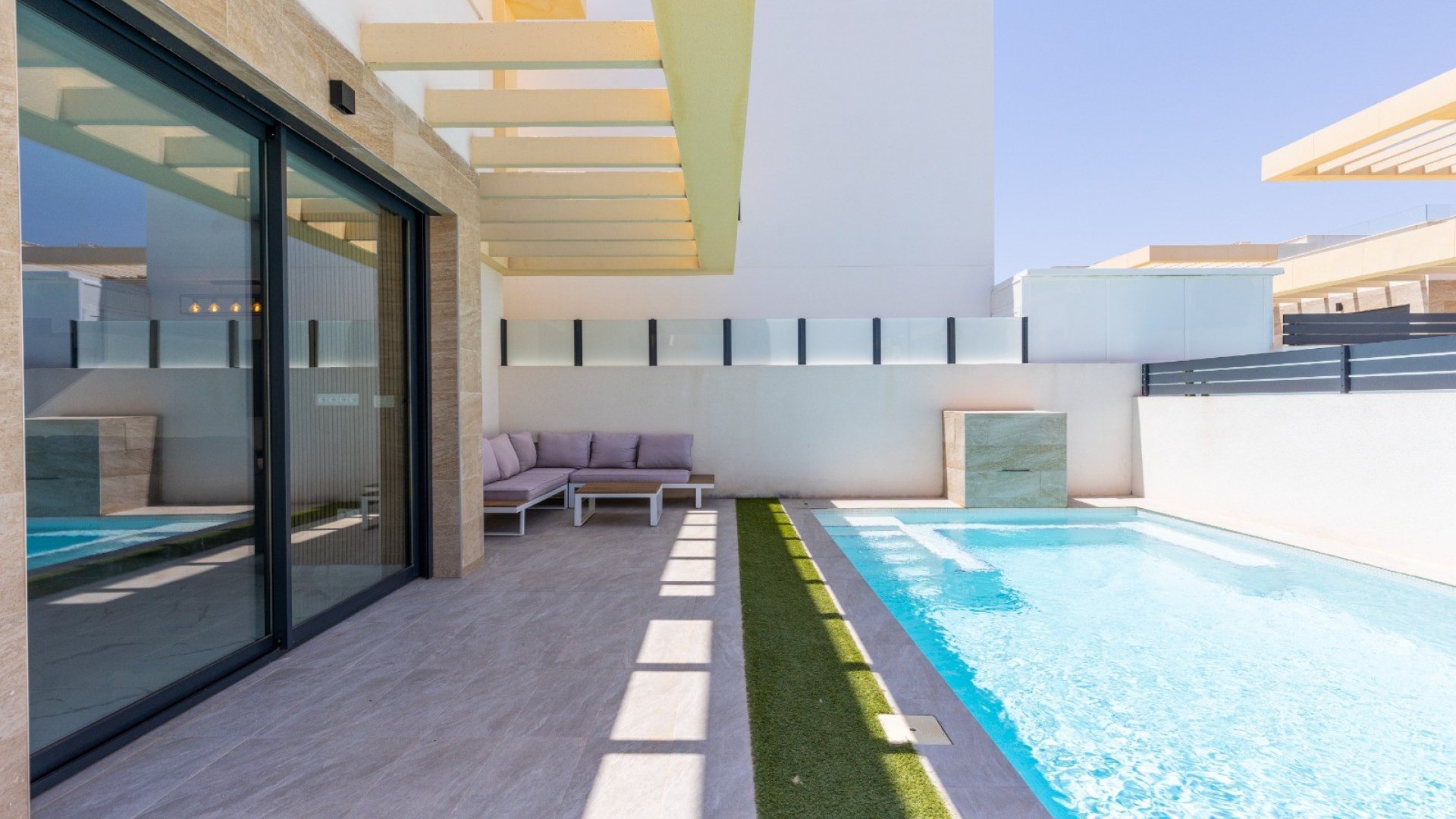 Reventa - Chalets -
Los Montesinos - La Herrada