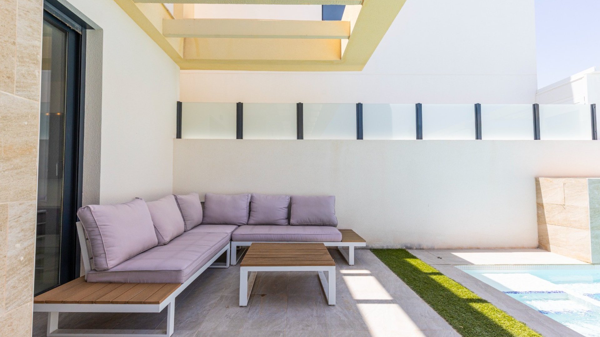 Reventa - Chalets -
Los Montesinos - La Herrada