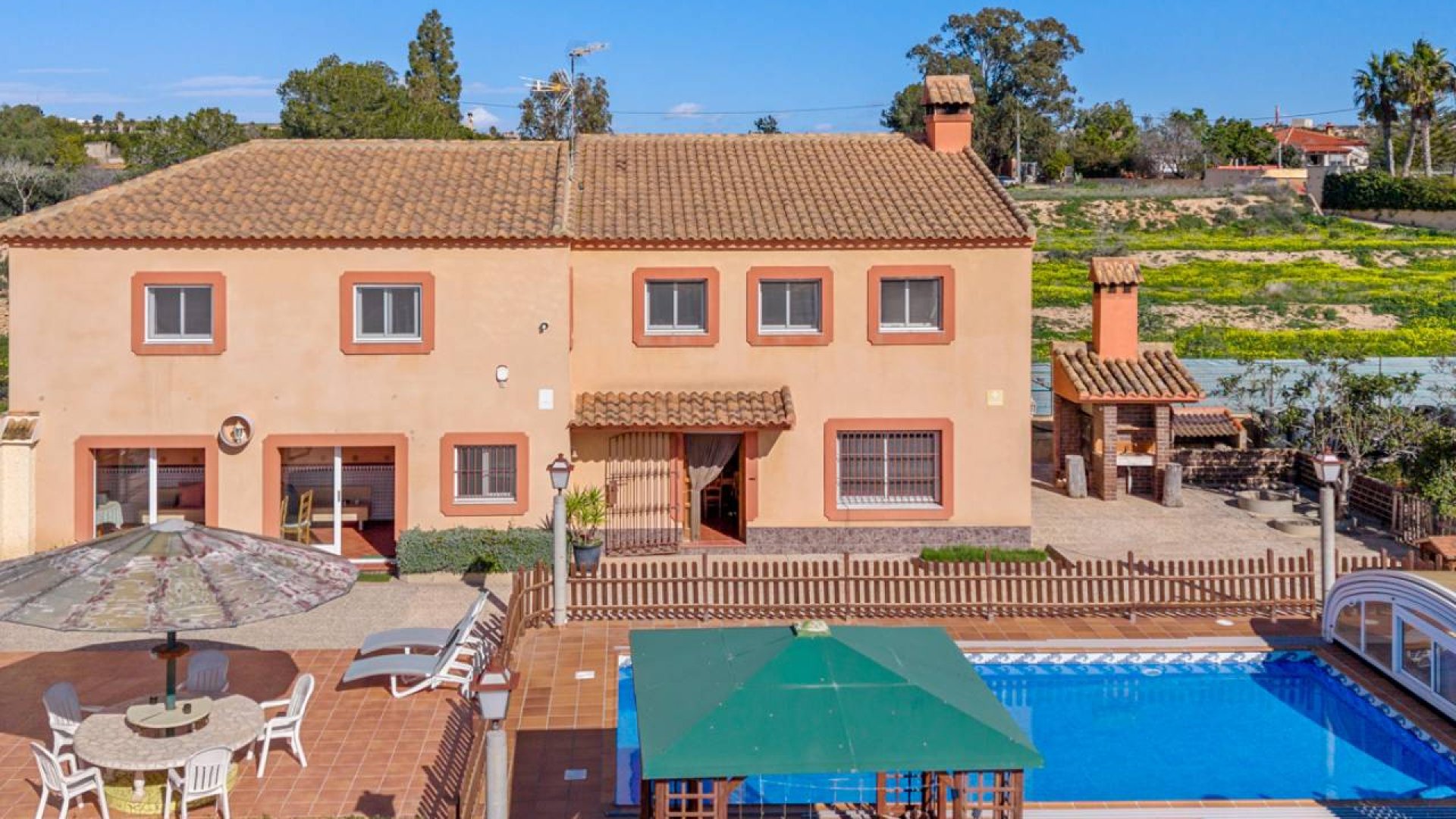 Reventa - Chalets -
Los Montesinos