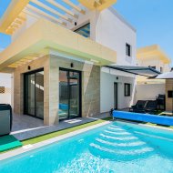 Reventa - Chalets -
Los Montesinos