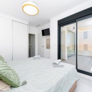 Reventa - Chalets -
Los Montesinos