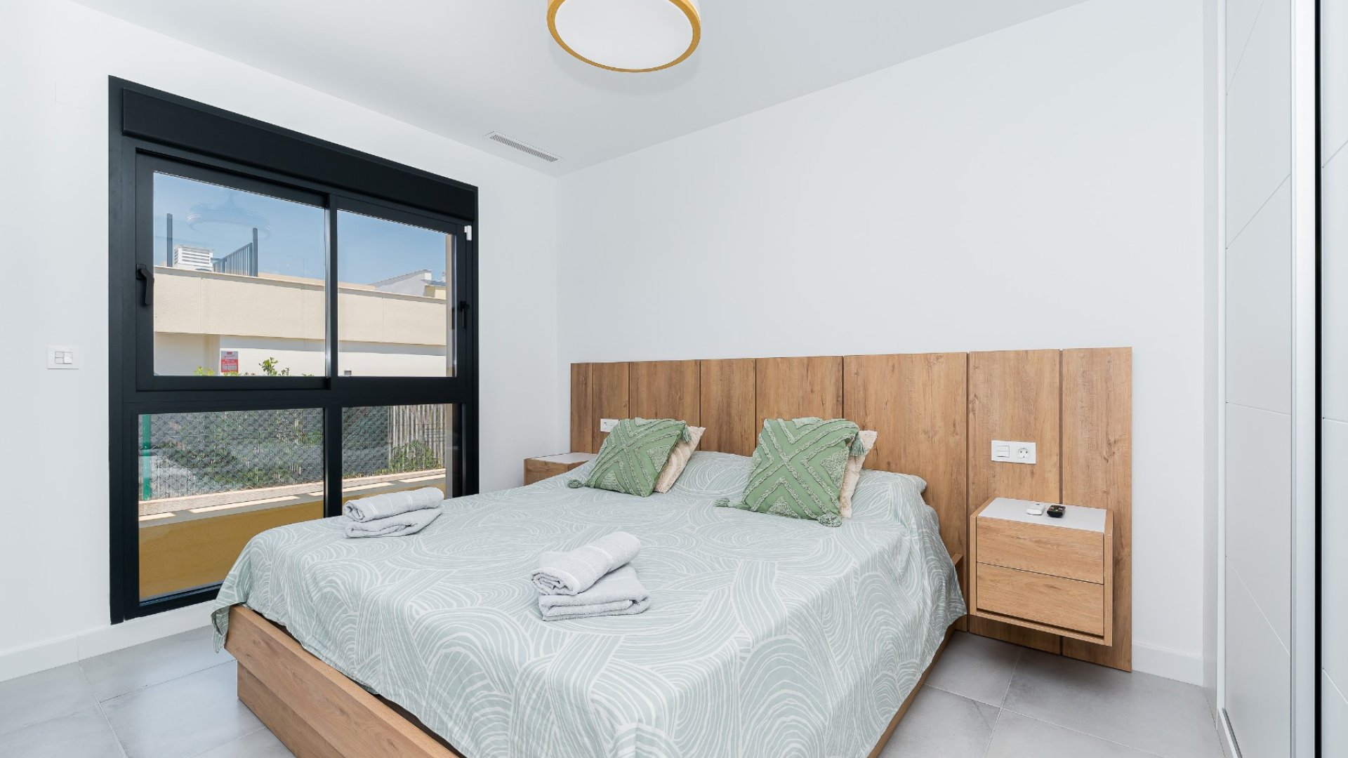 Reventa - Chalets -
Los Montesinos