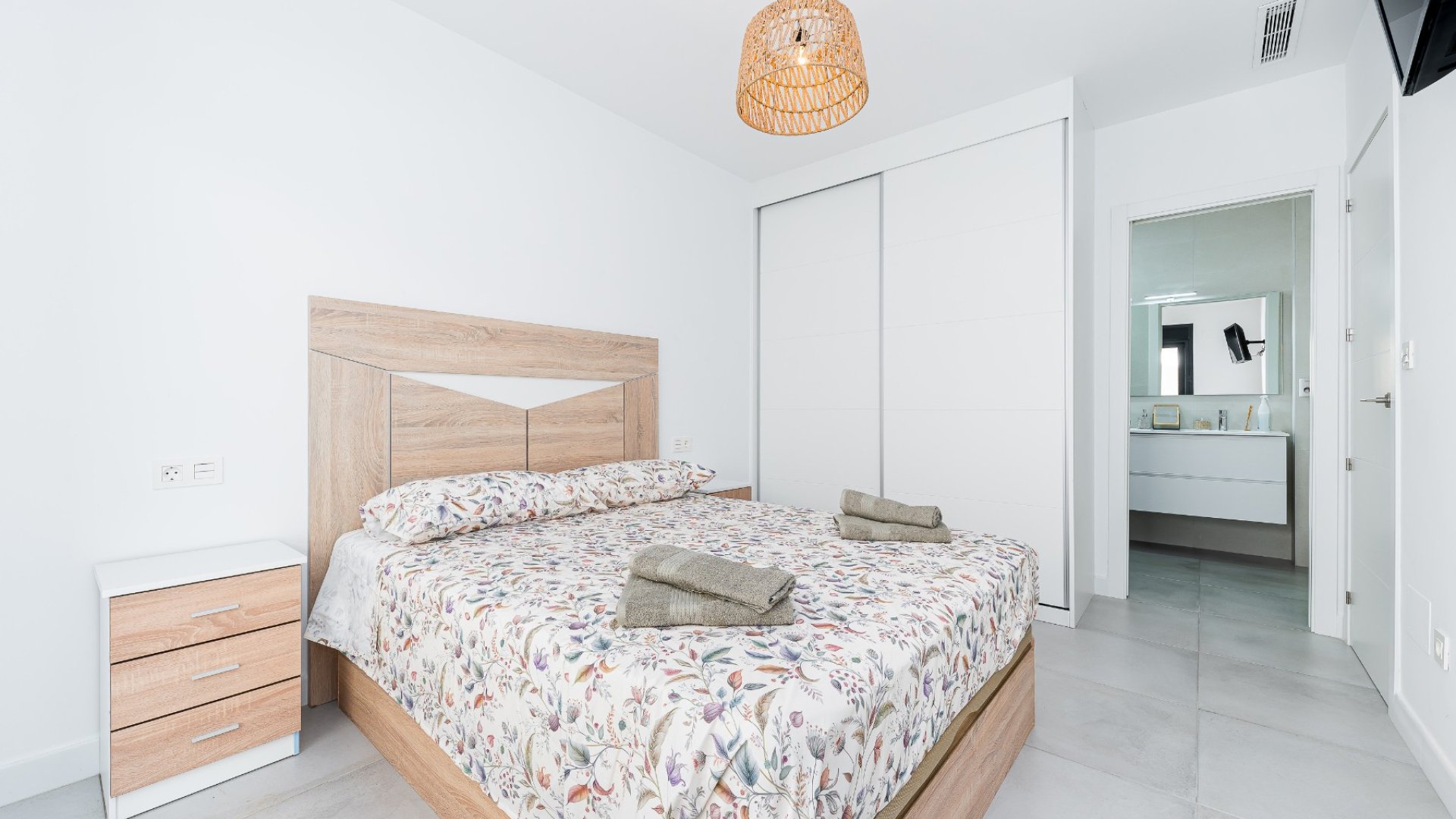 Reventa - Chalets -
Los Montesinos