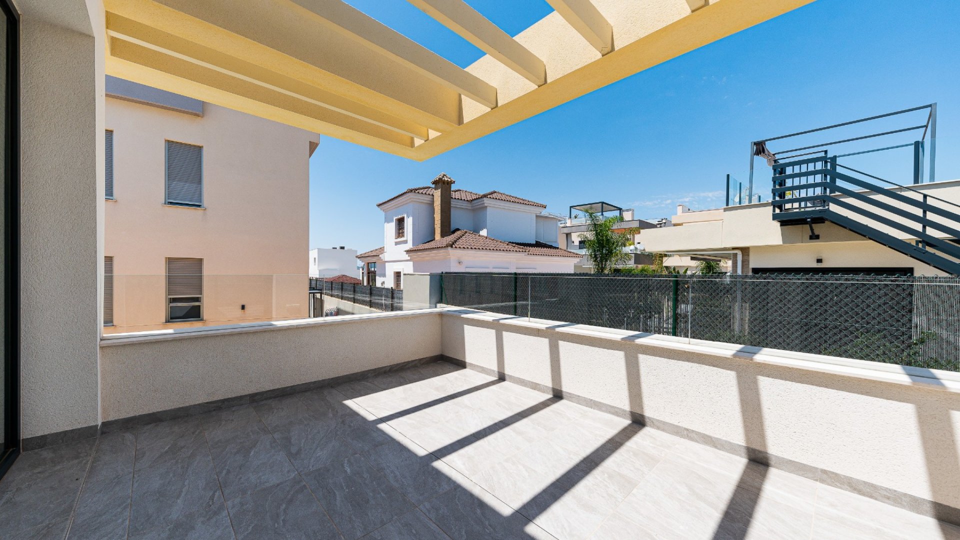 Reventa - Chalets -
Los Montesinos