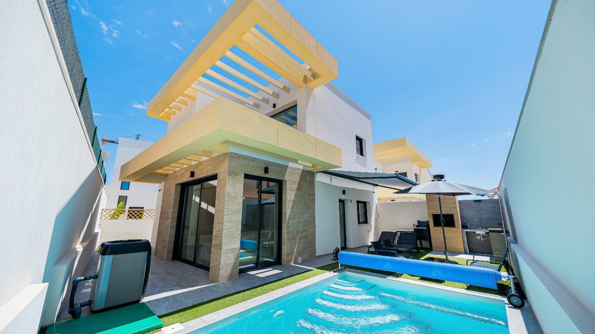 Reventa - Chalets -
Los Montesinos