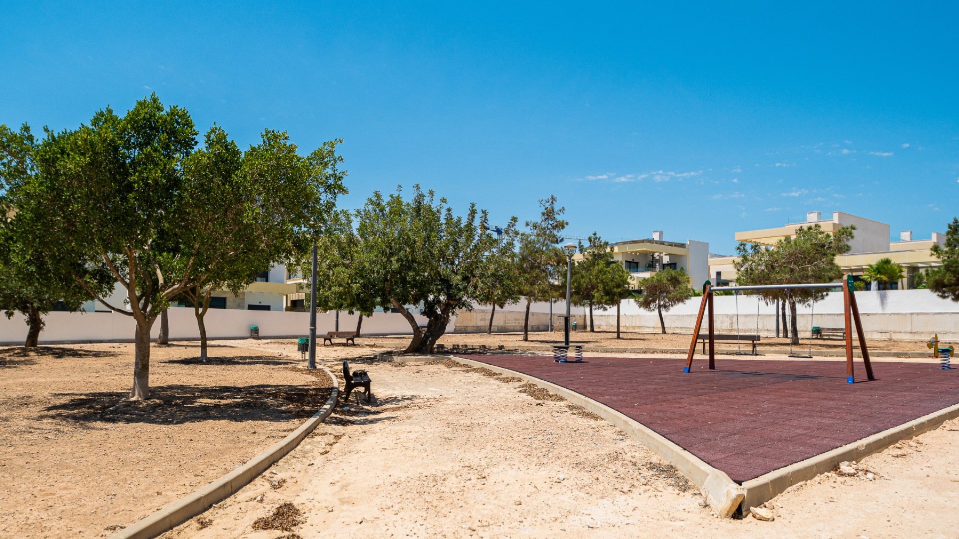 Reventa - Chalets -
Los Montesinos