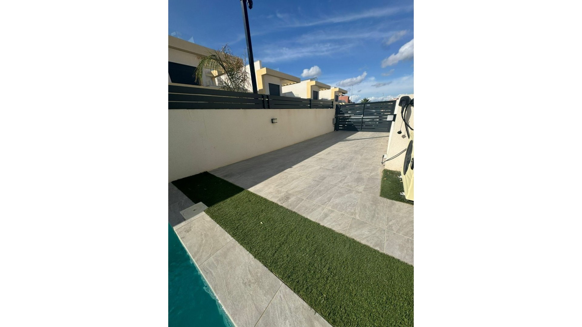 Reventa - Chalets -
Los Montesinos