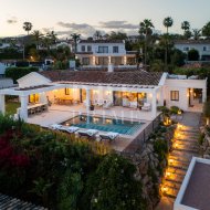 Reventa - Chalets -
Malaga - Nueva Andalucía