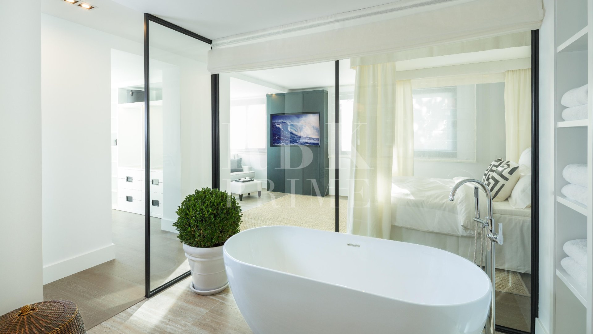 Reventa - Chalets -
Malaga - Nueva Andalucía