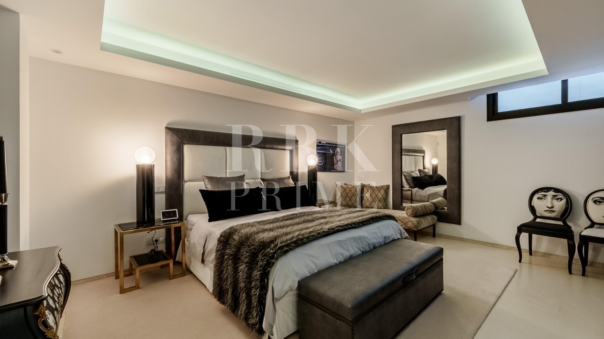 Reventa - Chalets -
Malaga - Nueva Andalucía