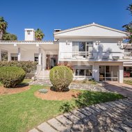 Reventa - Chalets -
Marbella