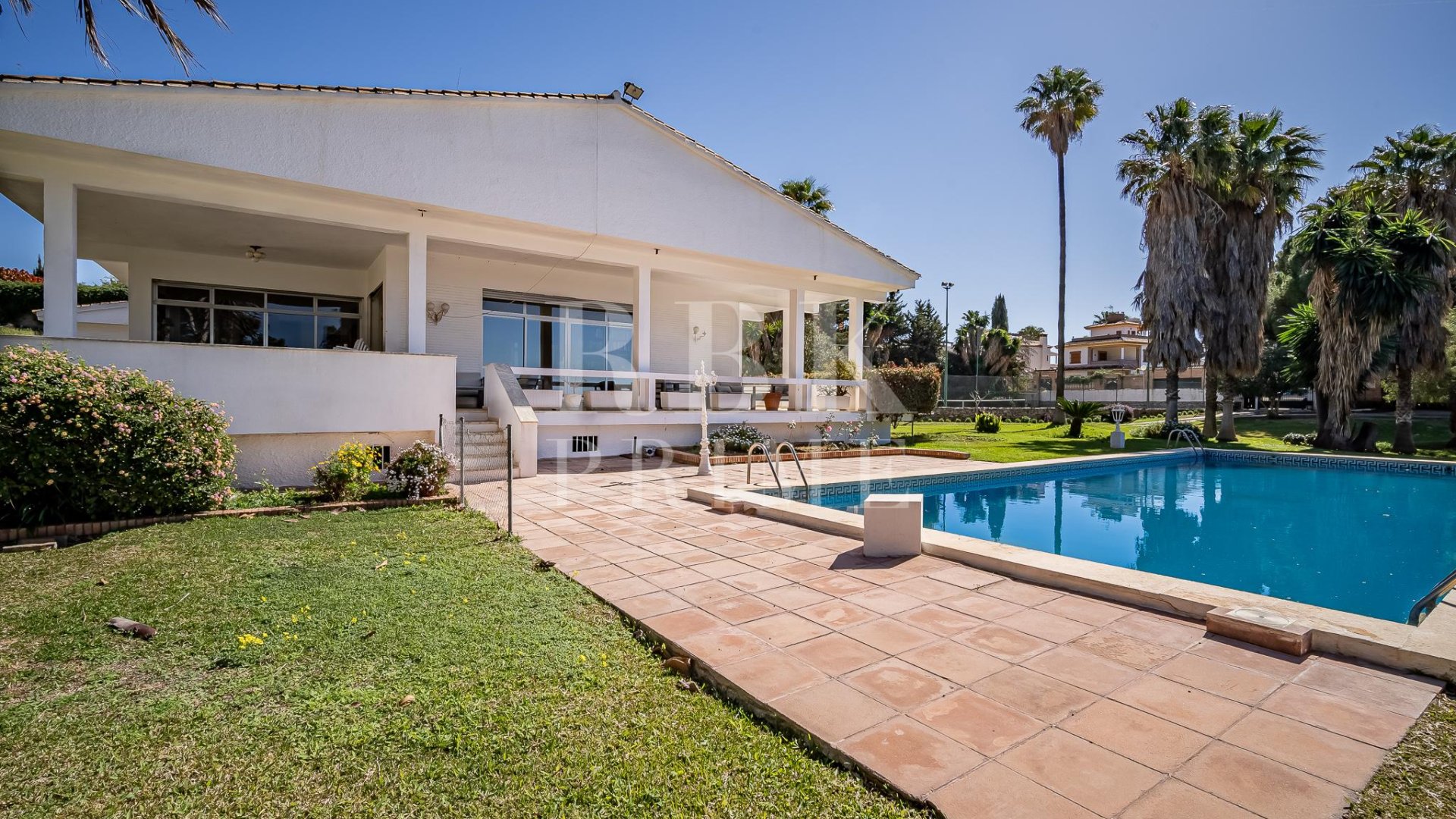 Reventa - Chalets -
Marbella