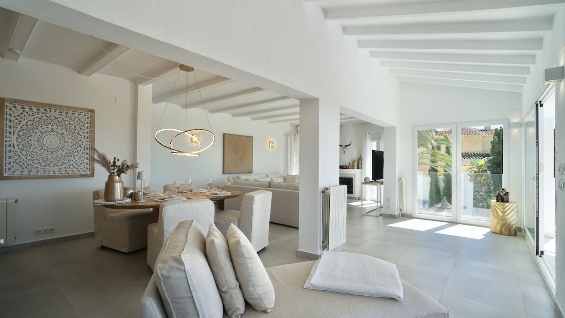 Reventa - Chalets -
Moraira - Benimeit