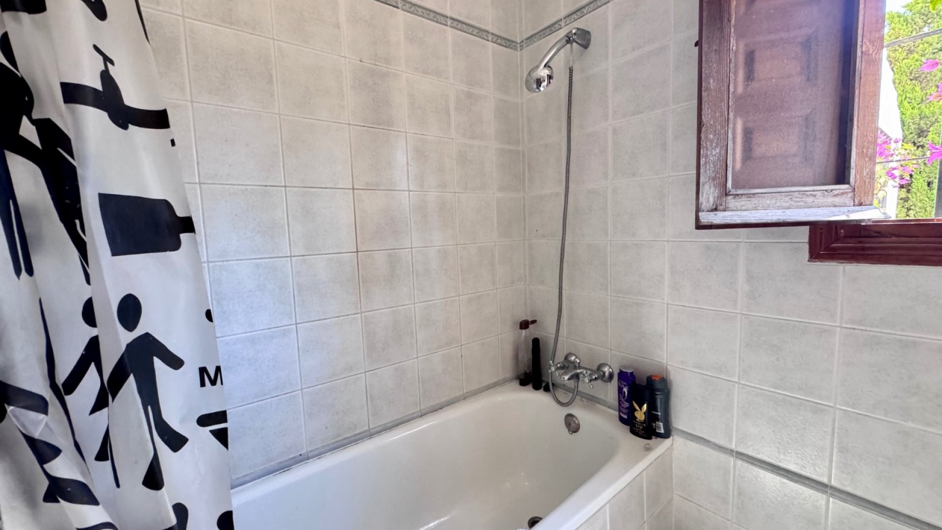 Reventa - Chalets -
Orihuela Costa - Cabo Roig