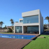 Reventa - Chalets -
Orihuela Costa - Cabo Roig