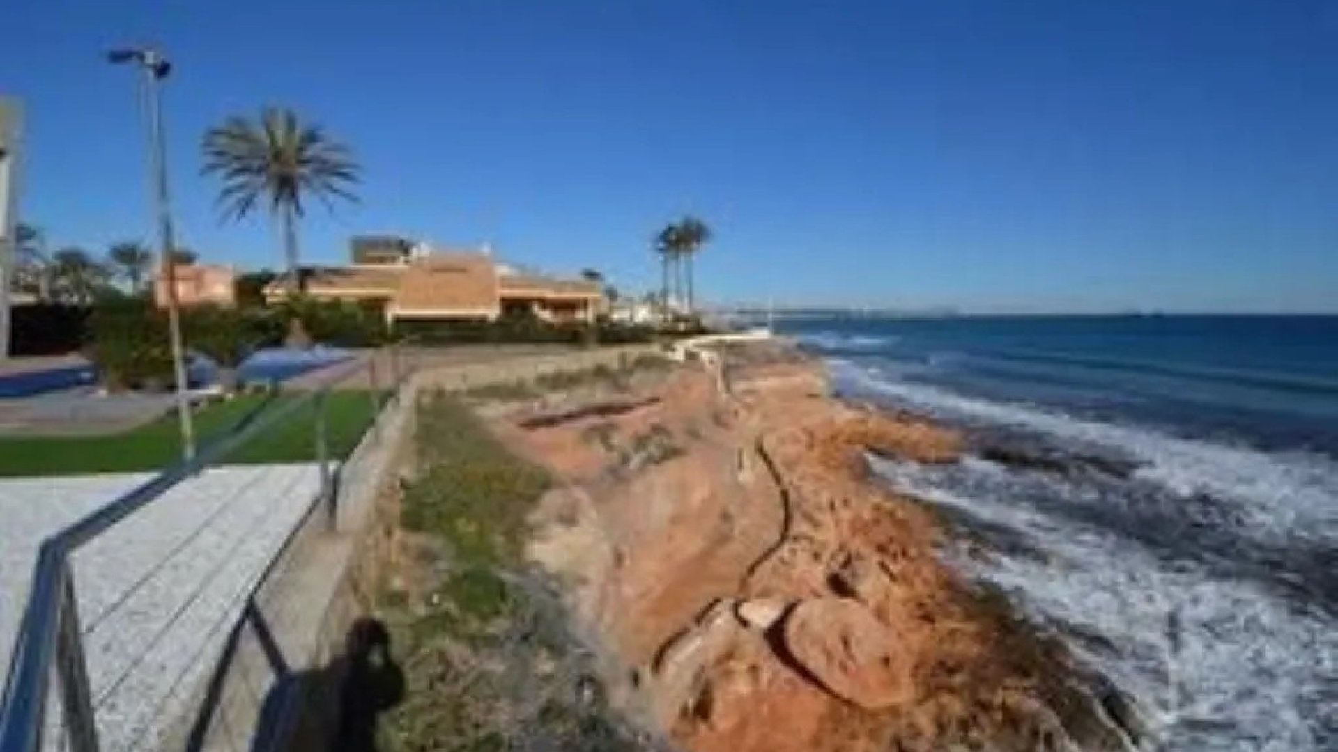 Reventa - Chalets -
Orihuela Costa - Cabo Roig