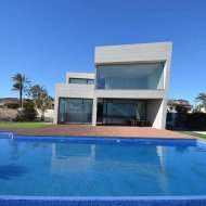 Reventa - Chalets -
Orihuela Costa - Cabo Roig