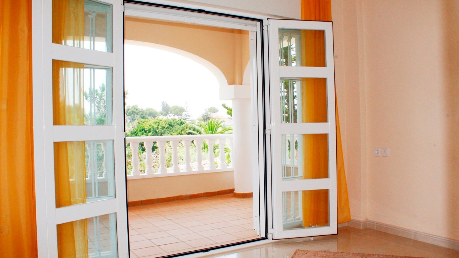 Reventa - Chalets -
Orihuela Costa - Campoamor Golf