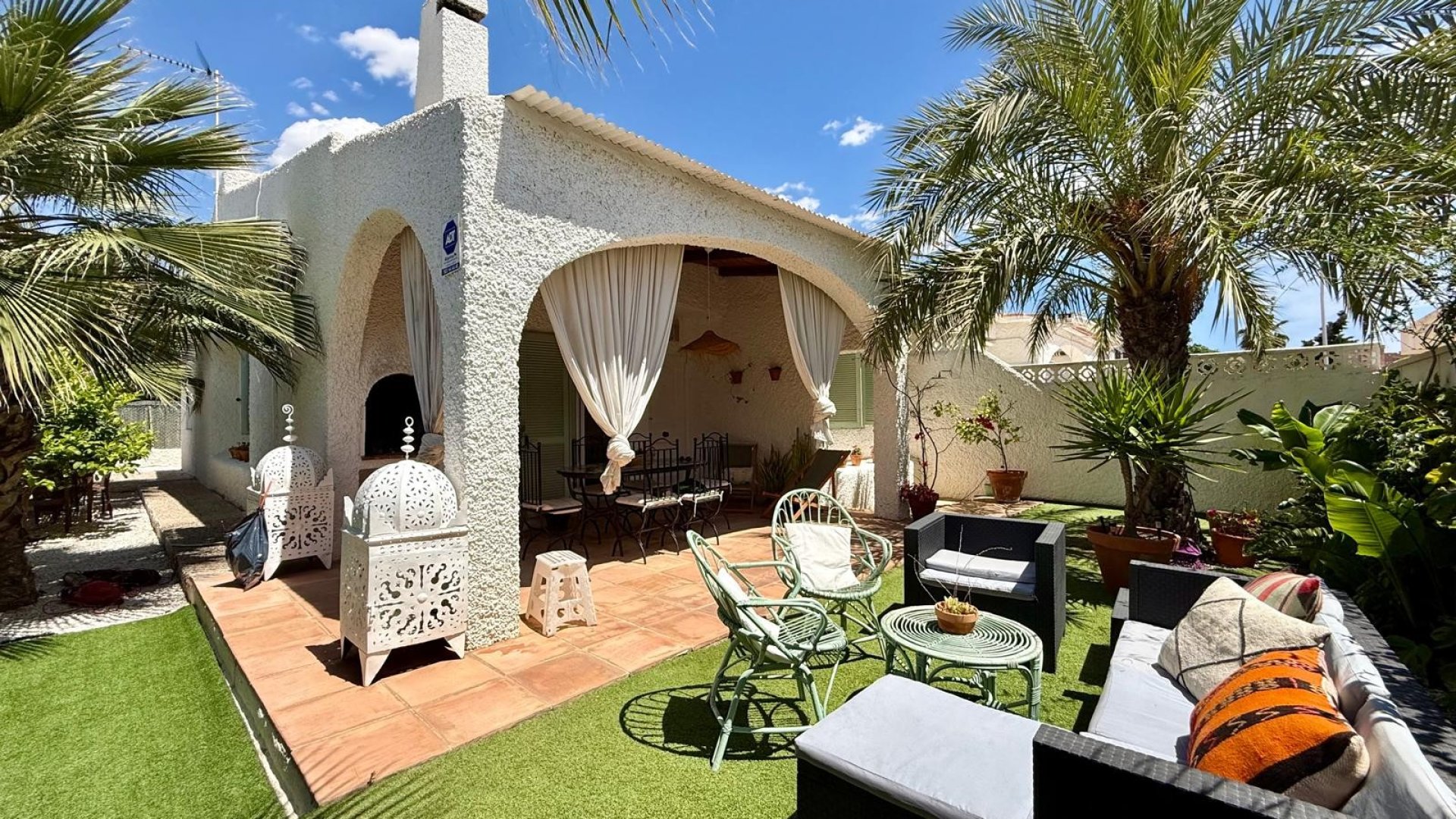 Reventa - Chalets -
Orihuela Costa - Campoamor